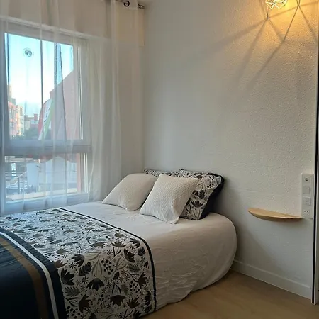 Apartmán Centre Port, 1er Etage, Climatise, Spacieux, Terrasse, 6 Personnes Agde