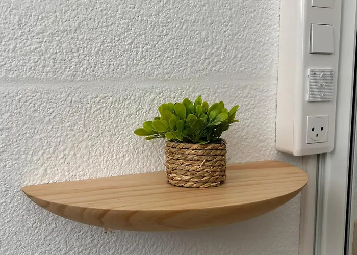 De Gamme Climatisé, Spacieux, Grand Confort Et Terrasse, En Famille Ou Entre Amis *