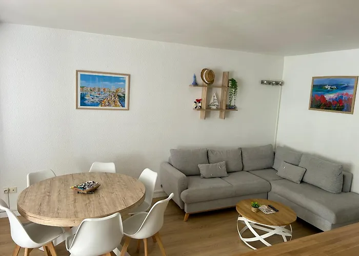 Apartman Climatise Et Spacieux Avec Terrasse Et Vue Sur Le Port Capacite 6 Personnes Agde