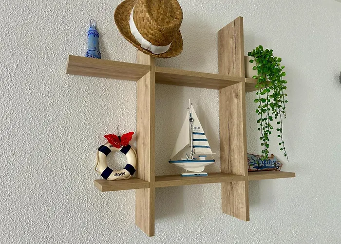 Climatise Et Spacieux Avec Terrasse Et Vue Sur Le Port Capacite 6 Personnes *